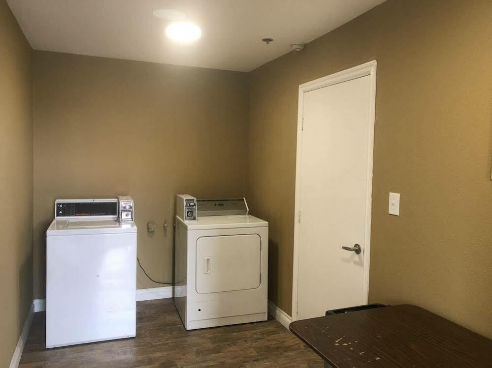 Econo - Victorville I-15 * Hesperia