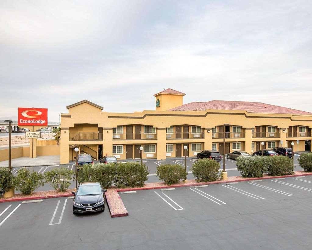 Lodge Econo - Victorville I-15